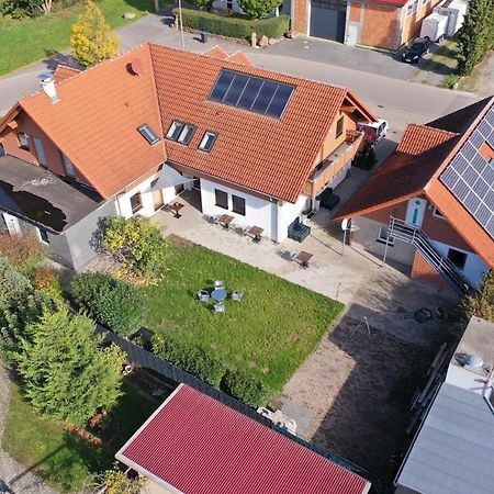 Pension Zum Paradies Harthausen  外观 照片