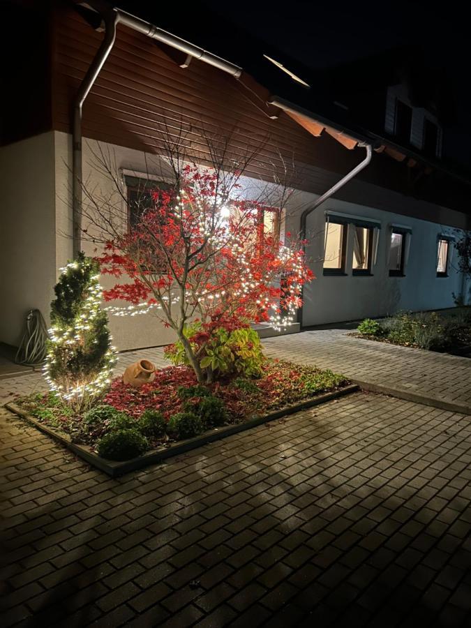 Pension Zum Paradies Harthausen  外观 照片