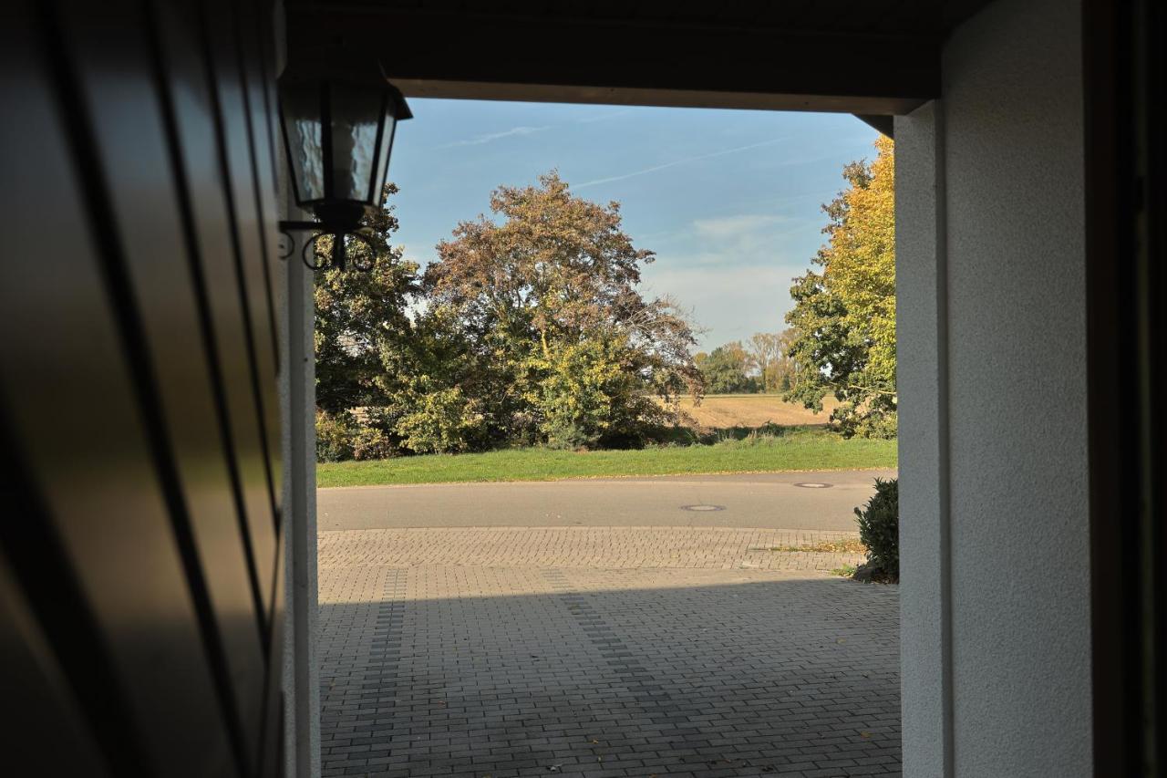 Pension Zum Paradies Harthausen  外观 照片