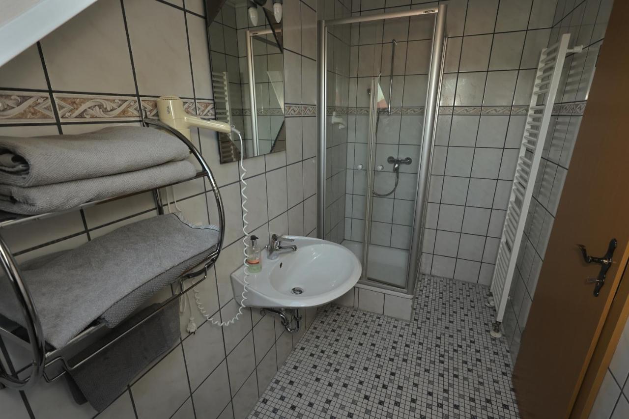 Pension Zum Paradies Harthausen  外观 照片