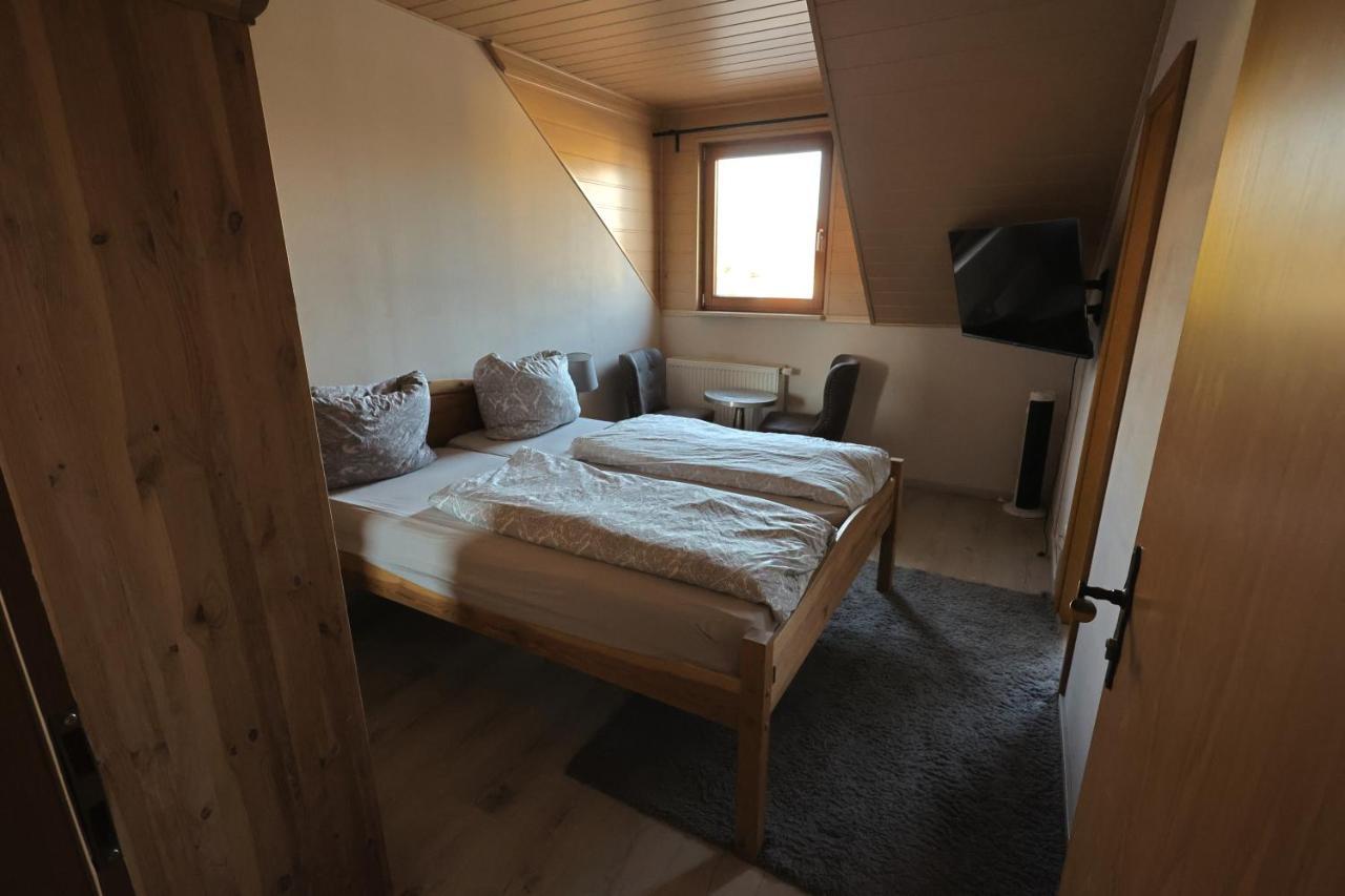 Pension Zum Paradies Harthausen  外观 照片