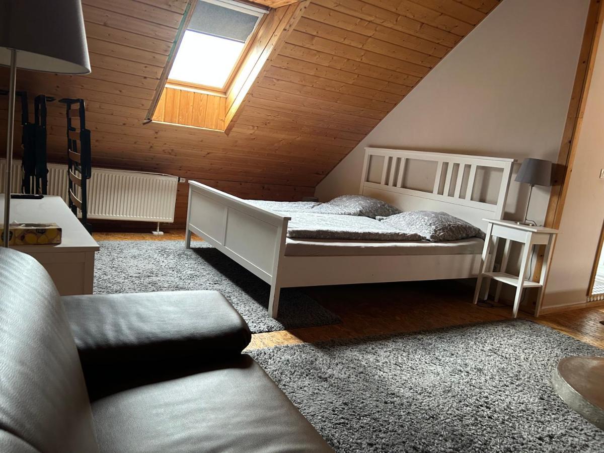 Pension Zum Paradies Harthausen  外观 照片