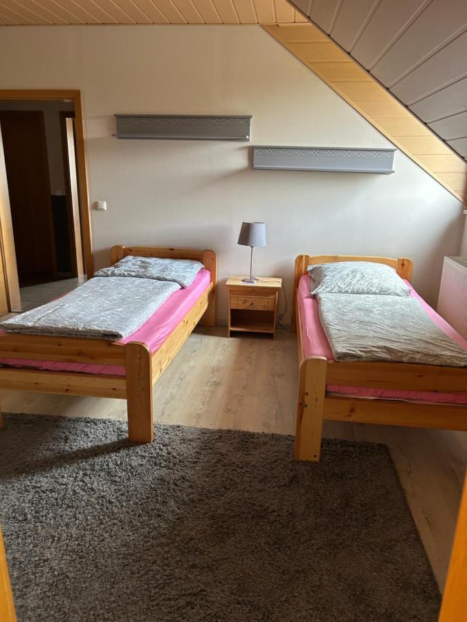 Pension Zum Paradies Harthausen  外观 照片